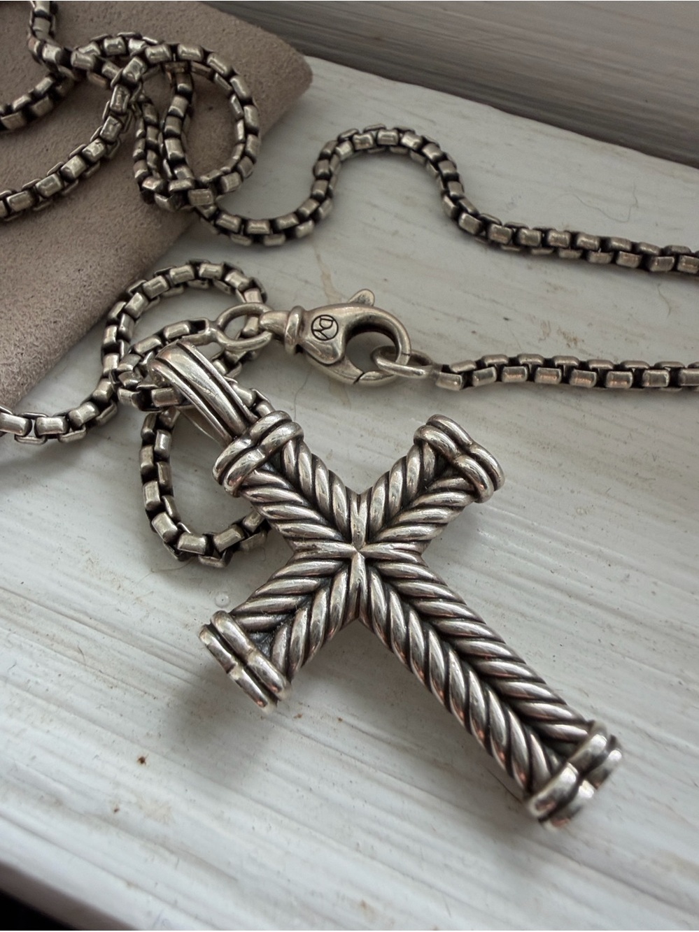 Authentic David Yurman Reversible Chevron Cross Pendant & Box Chain Necklace